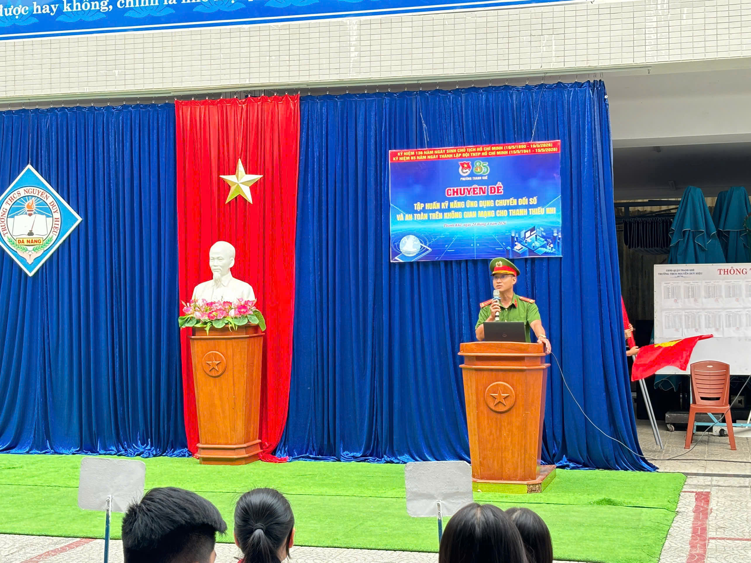 Đoàn phường Thanh Khê: Tổ chức sinh hoạt chuyên đề tập huấn kỹ năng chuyển đổi số và an toàn trên không gian mạng cho thanh thiếu nhi