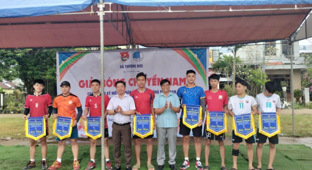 Đoàn Thanh niên – Hội LHTN Việt Nam xã Thượng Đức tổ chức thành công Giải bóng chuyền nam năm 2026