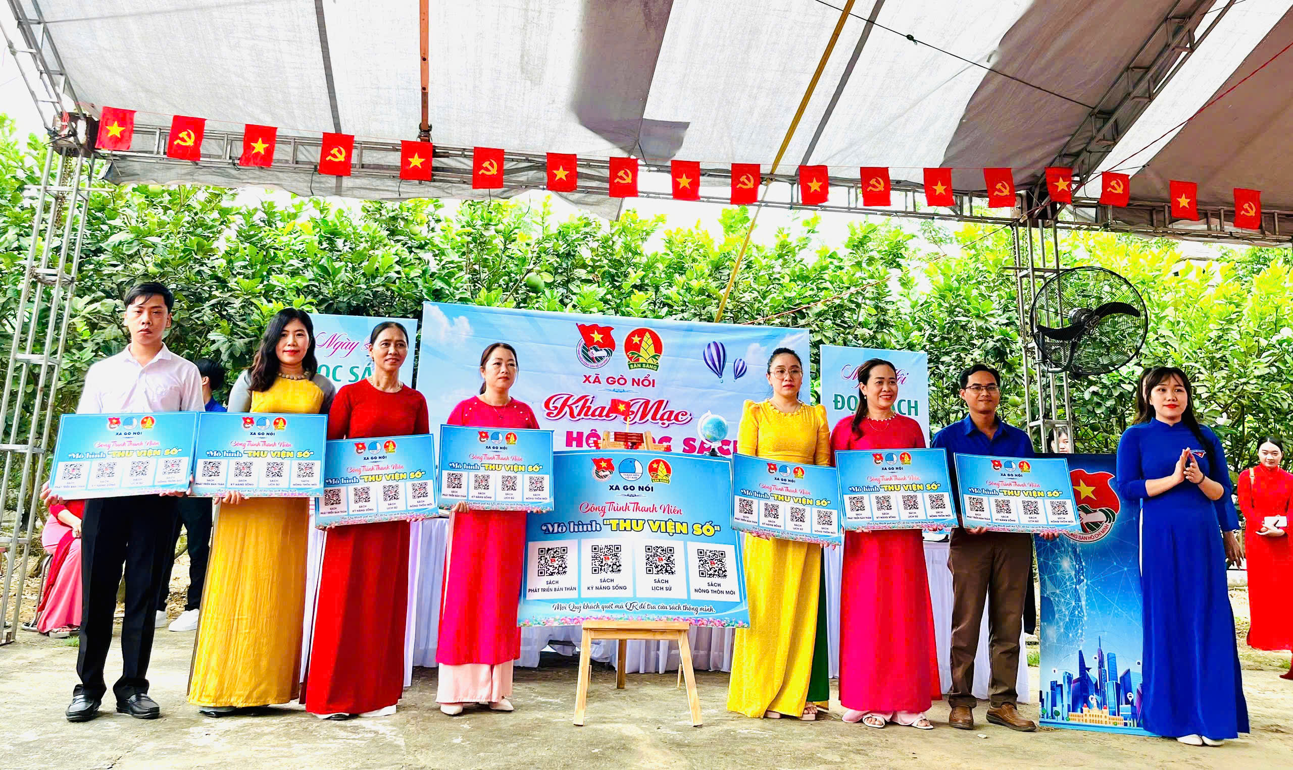 Đoàn xã Gò Nổi khai mạc Ngày hội đọc sách và ra mắt Thư viện số
