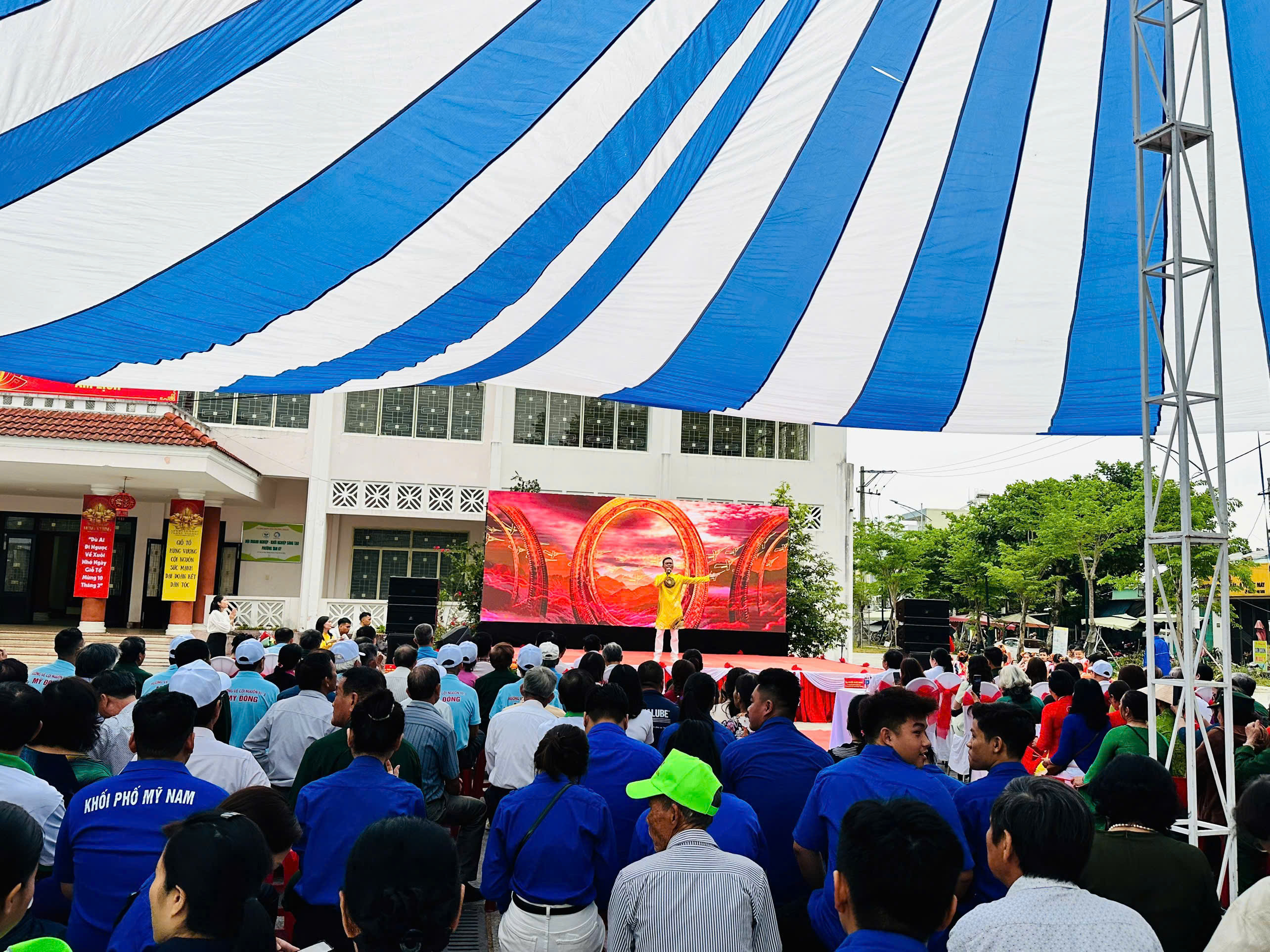 Tam Kỳ: Chương trình "Hướng về cội nguồn" nhân dịp Giỗ Tổ Hùng Vương