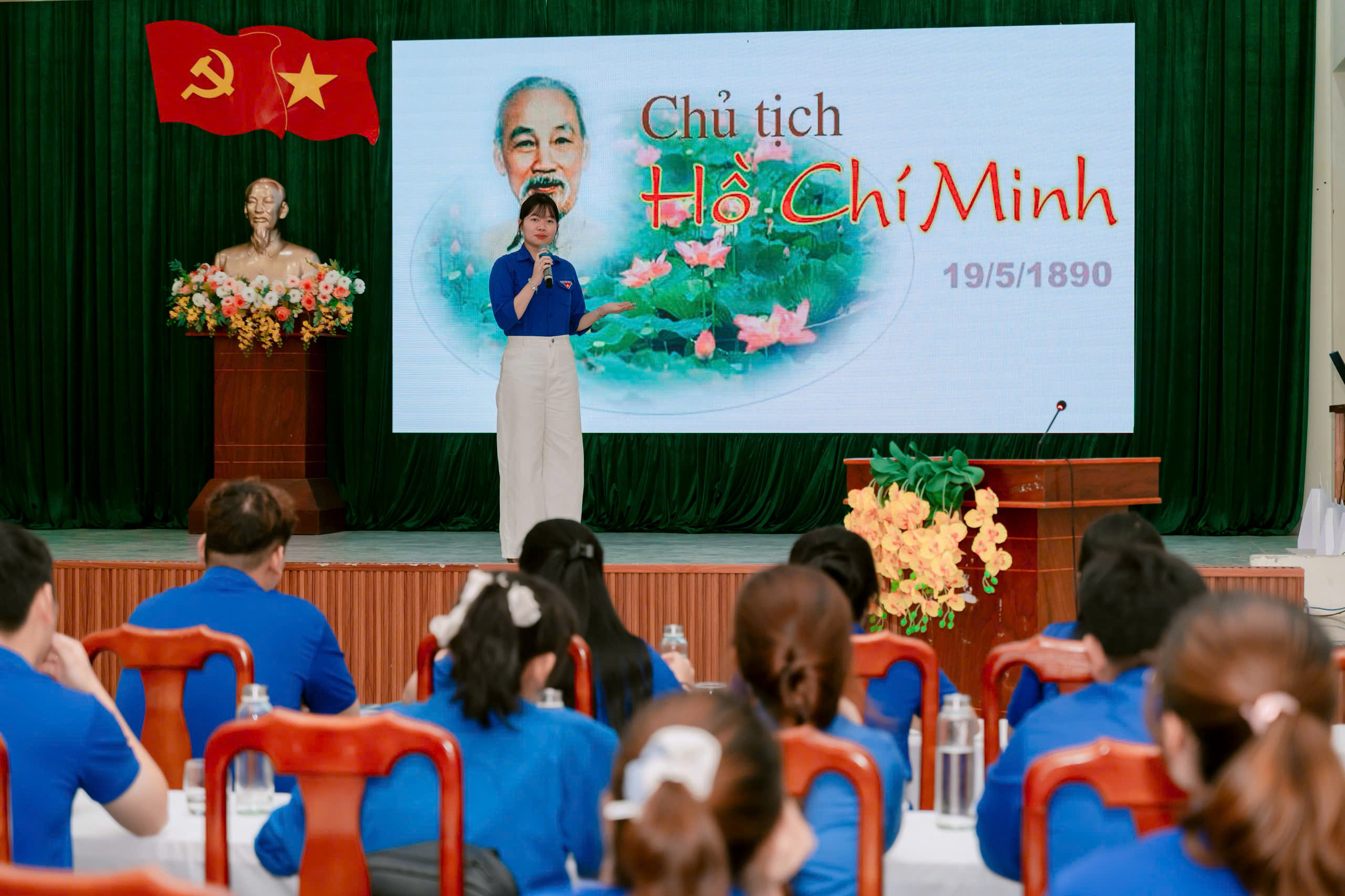 Bà Nà: tổ chức sinh hoạt chuyên đề “Nhớ về Bác – lòng ta trong sáng hơn”
