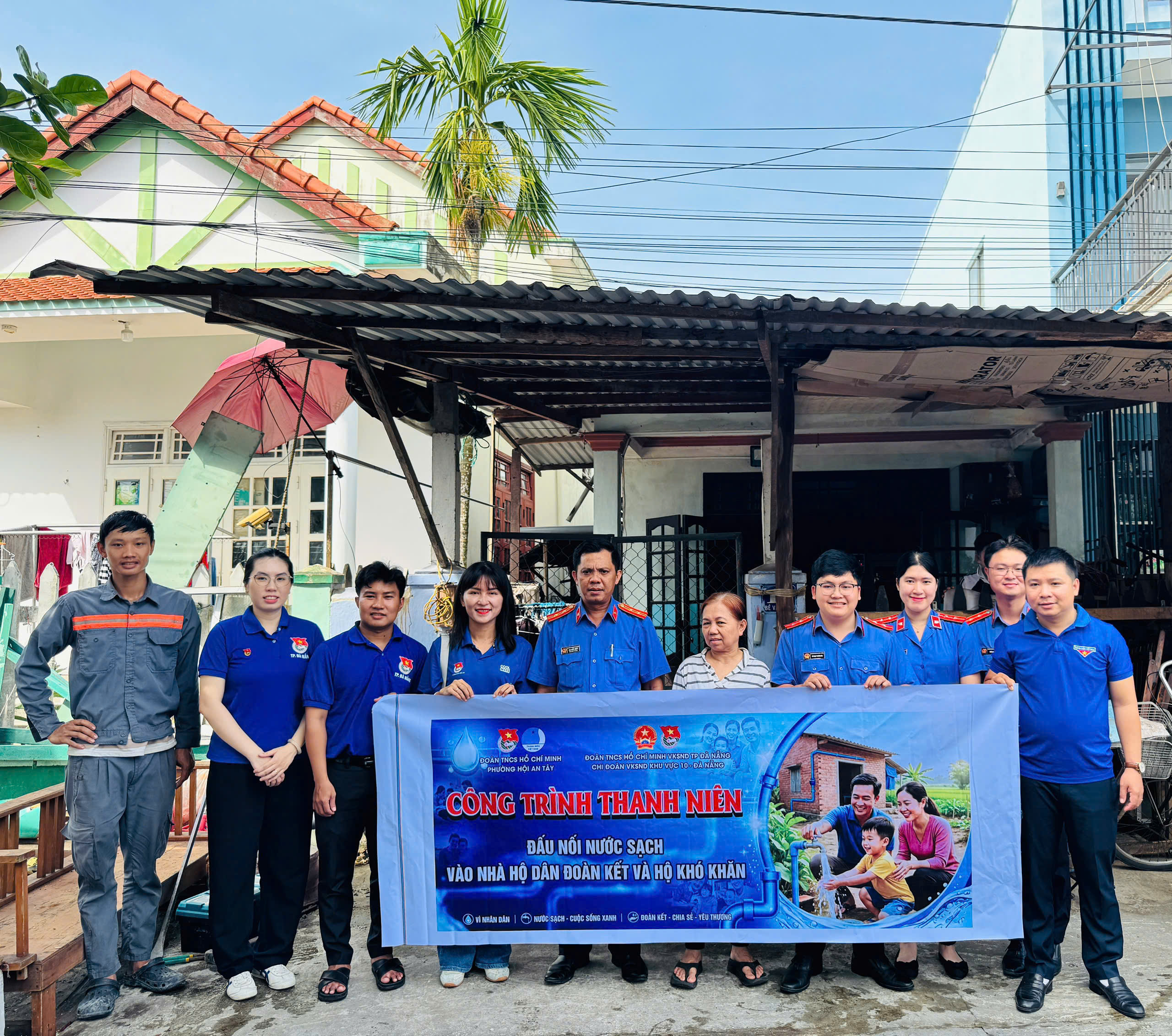 Đoàn Thanh niên – Hội LHTN phường Hội An Tây: hoàn thành ngôi nhà thứ 8 trong chuỗi công trình thanh niên đấu nối nước sạch cho hộ khó khăn