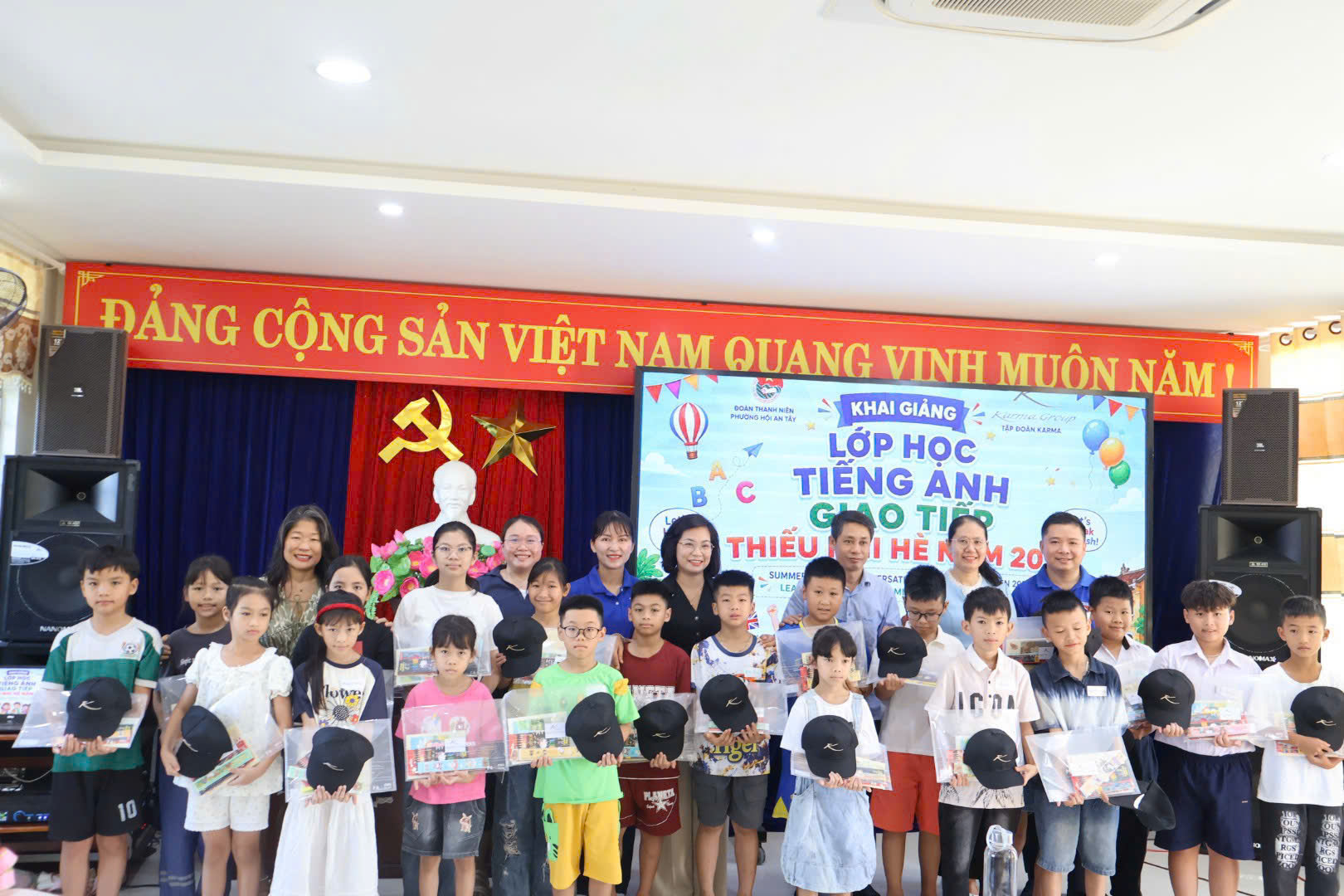 Lớp học tiếng Anh giao tiếp thiếu nhi hè năm 2026 tại phường Hội An Tây