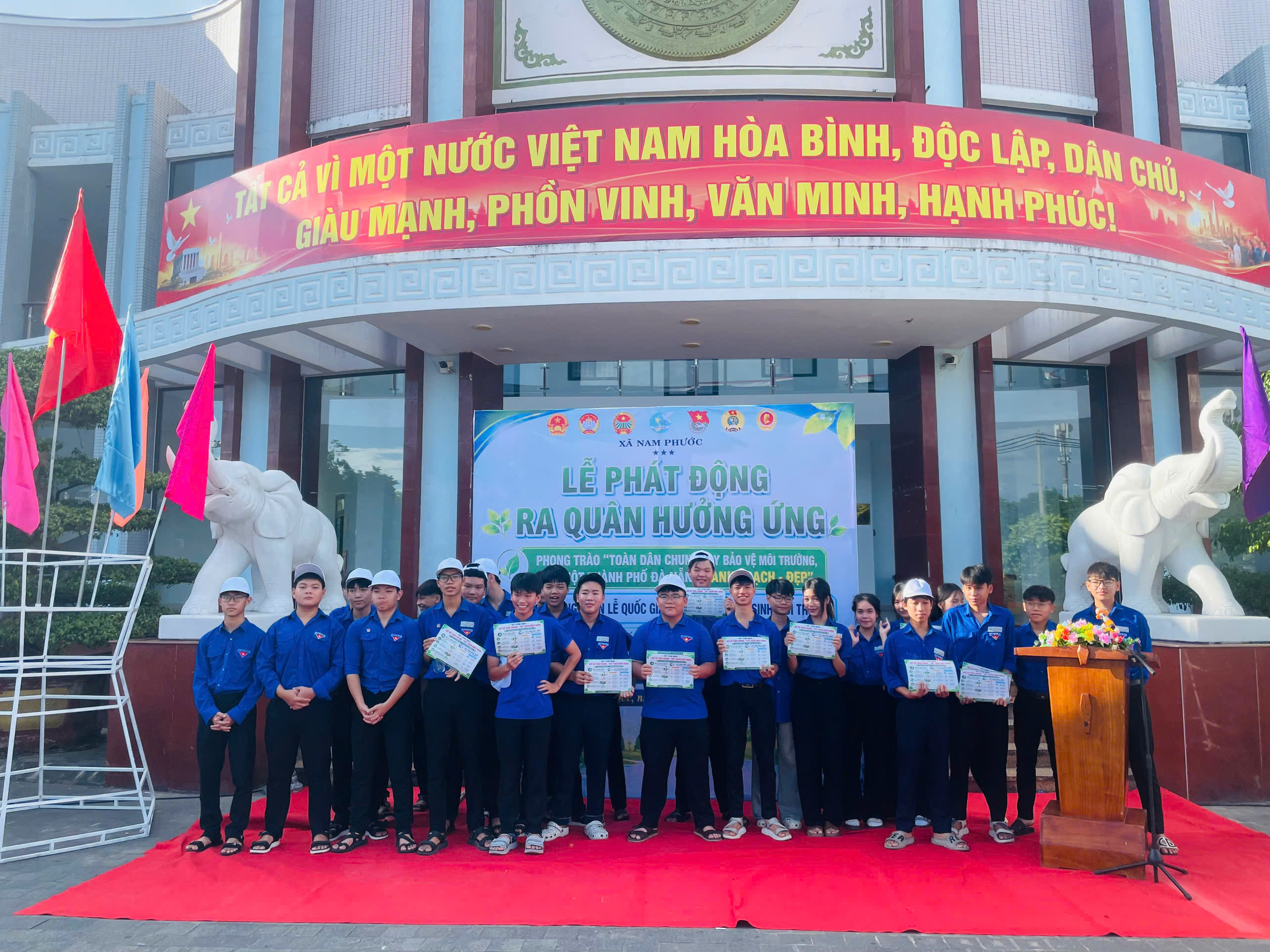 Tuổi trẻ Nam Phước ra quân hưởng ứng Tháng hành động vì môi trường năm 2026