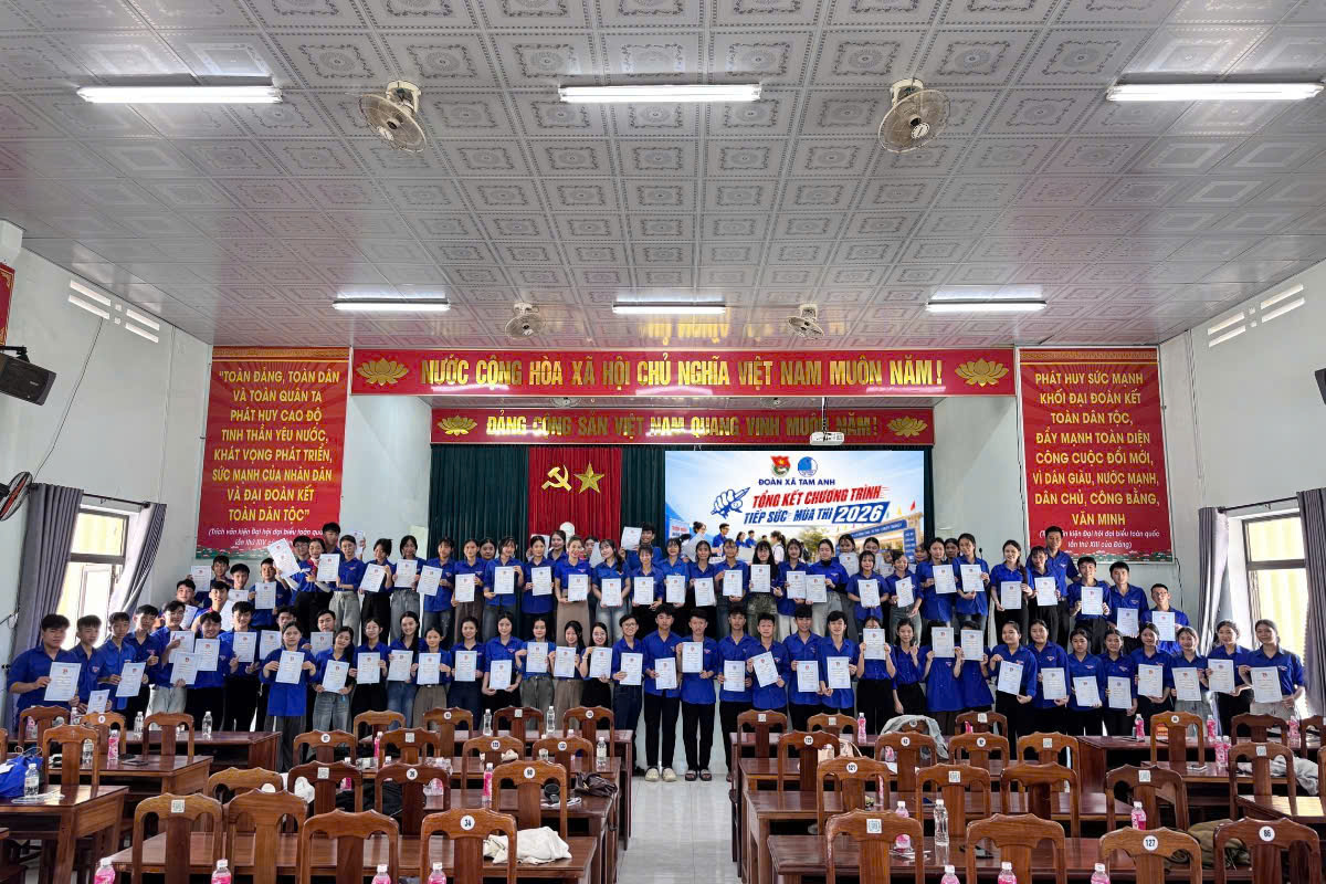 Đoàn xã Tam Anh biểu dương, khen thưởng đoàn viên thanh niên hoàn thành xuất sắc chương trình “Tiếp sức mùa thi” năm 2026