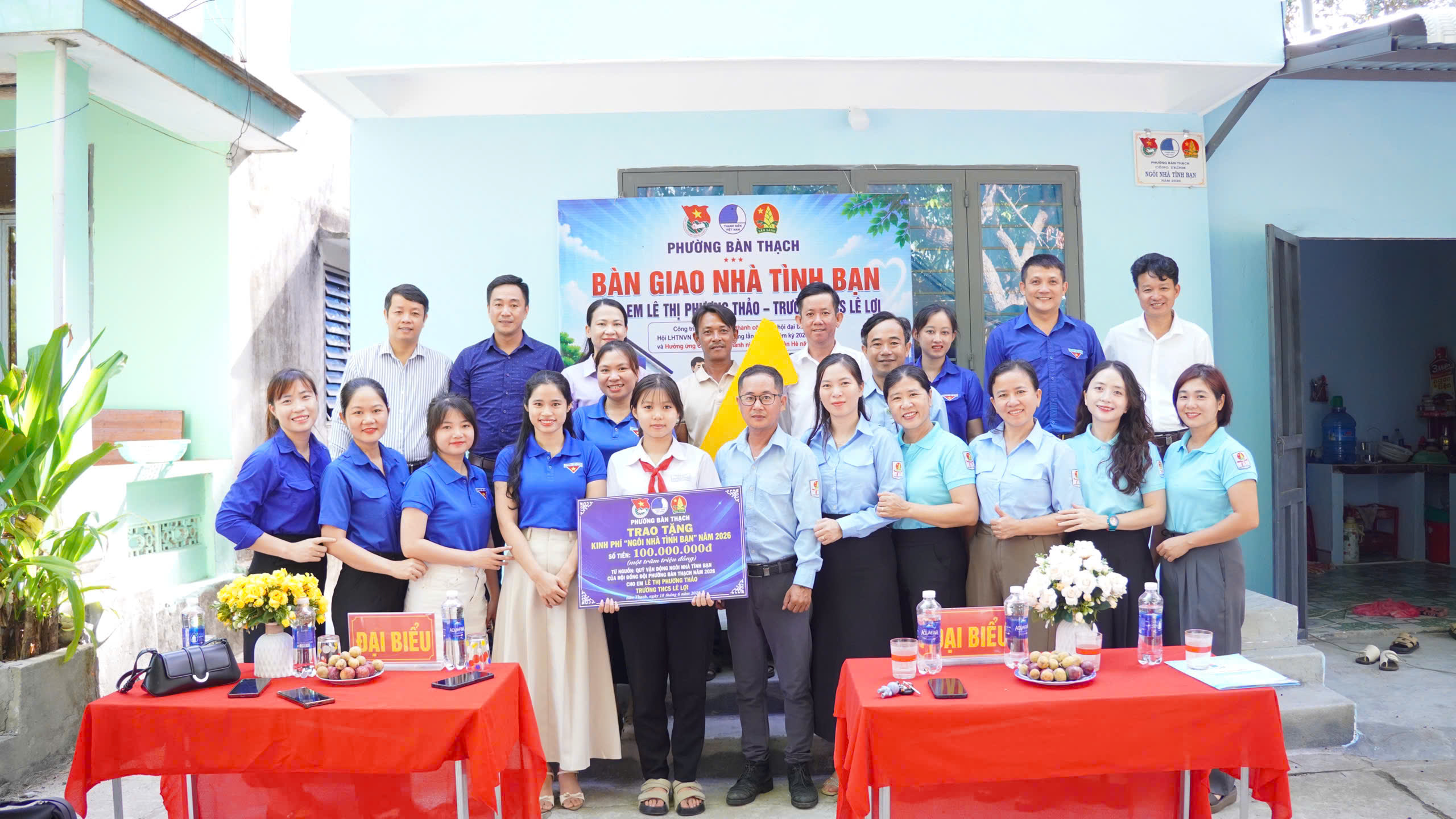 Đoàn phường Bàn Thạch bàn giao công trình “Ngôi nhà tình bạn” cho học sinh có hoàn cảnh khó khăn