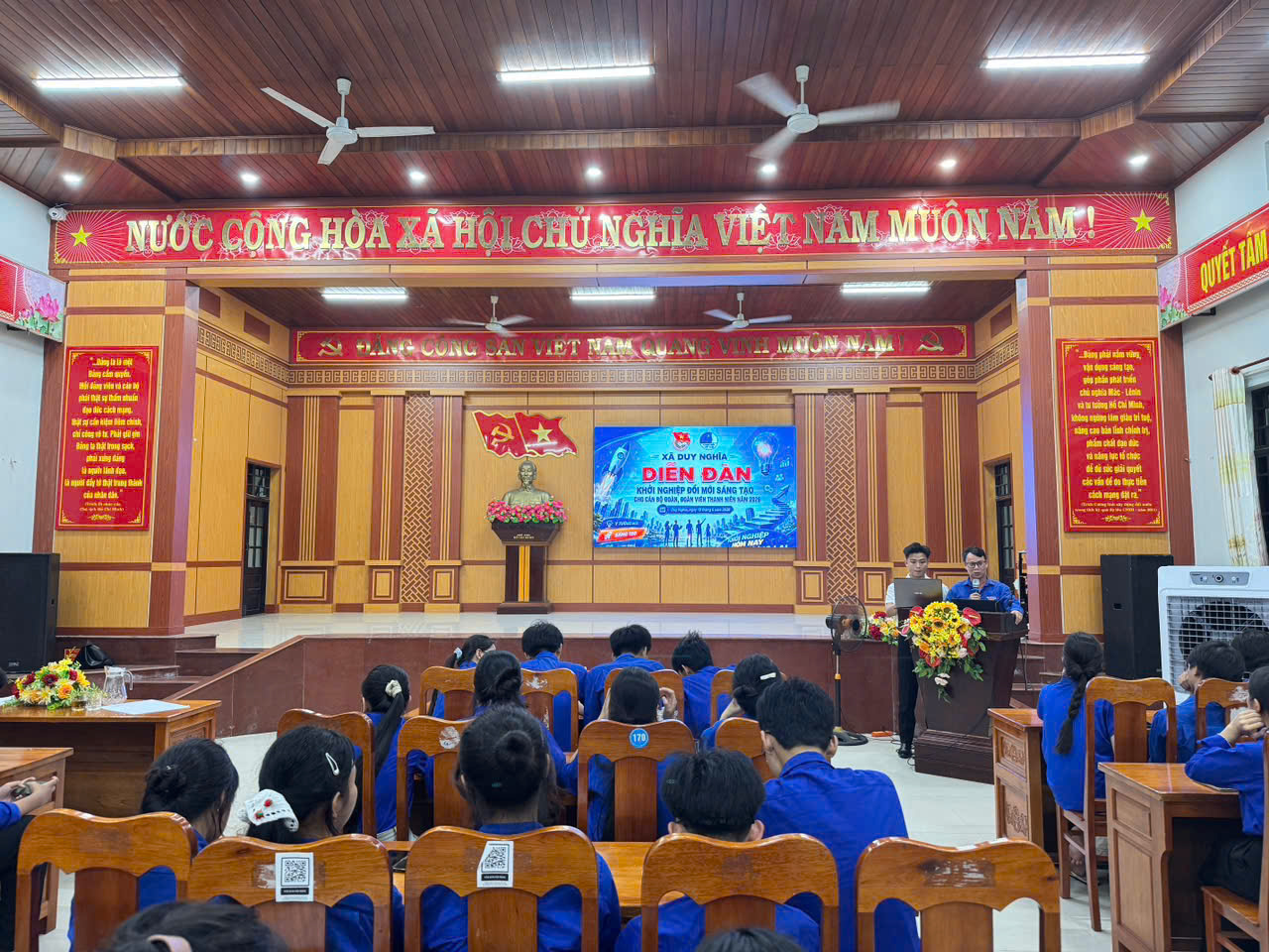 Đoàn xã Duy Nghĩa tổ chức diễn đàn khởi nghiệp đổi mới sáng tạo từ giá trị quê hương