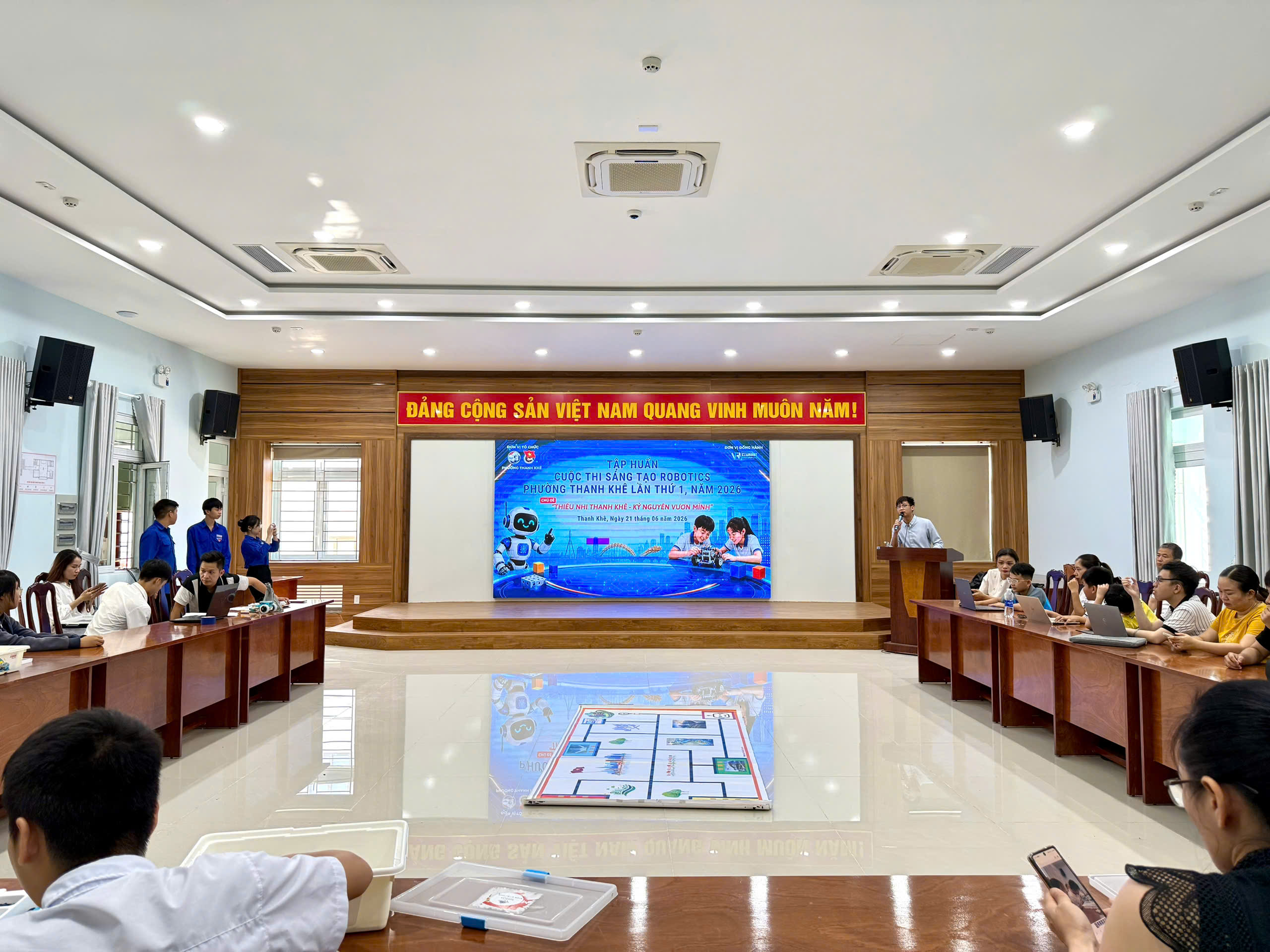 Đoàn phường Thanh Khê tổ chức tập huấn Cuộc thi Sáng tạo Robotics lần thứ I năm 2026
