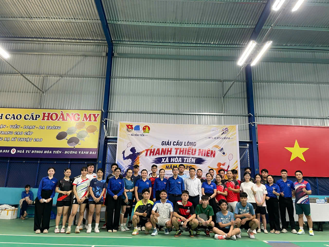 Rực lửa khai mạc Giải Cầu lông thanh thiếu niên xã Hòa Tiến năm 2026