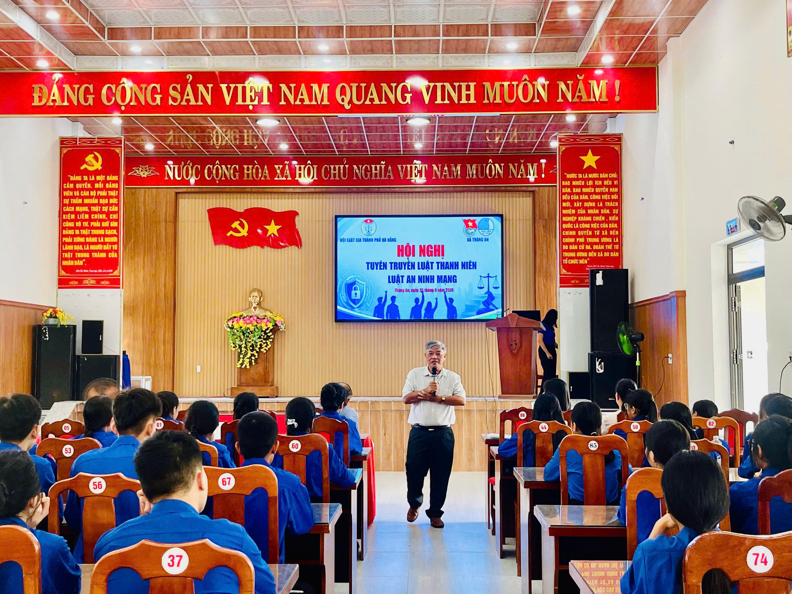 Thăng An: Hội nghị tuyên truyền Luật An ninh mạng, Luật Thanh niên và ra mắt Câu lạc bộ "Tuổi trẻ với Bản lĩnh thép"