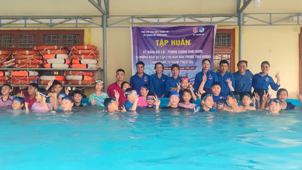 Xã Thạnh Mỹ tập huấn kỹ năng bơi lội và phòng, chống đuối nước cho thanh thiếu nhi