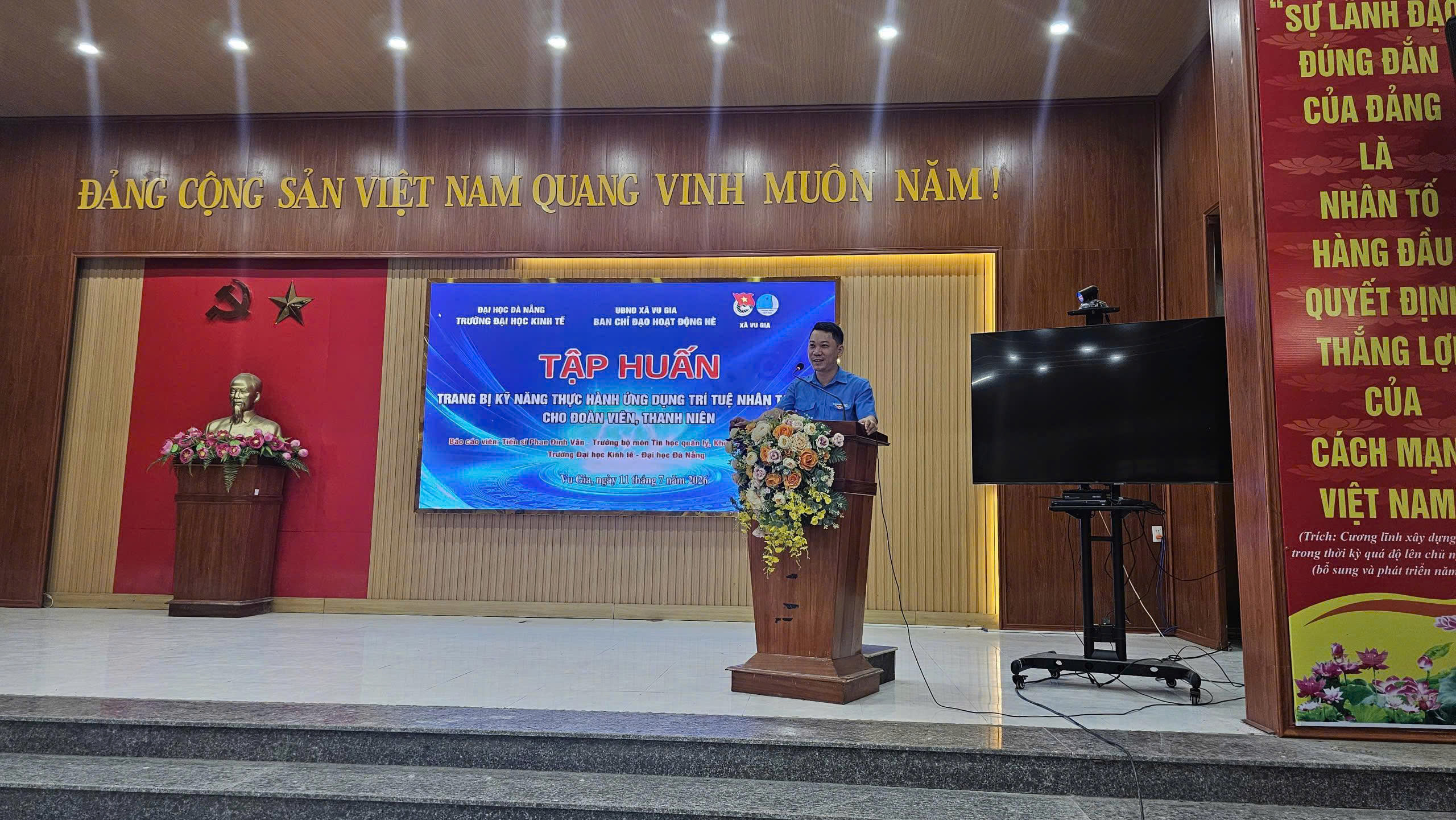 Xã Vu Gia tập huấn kỹ năng ứng dụng AI cho đoàn viên, thanh niên