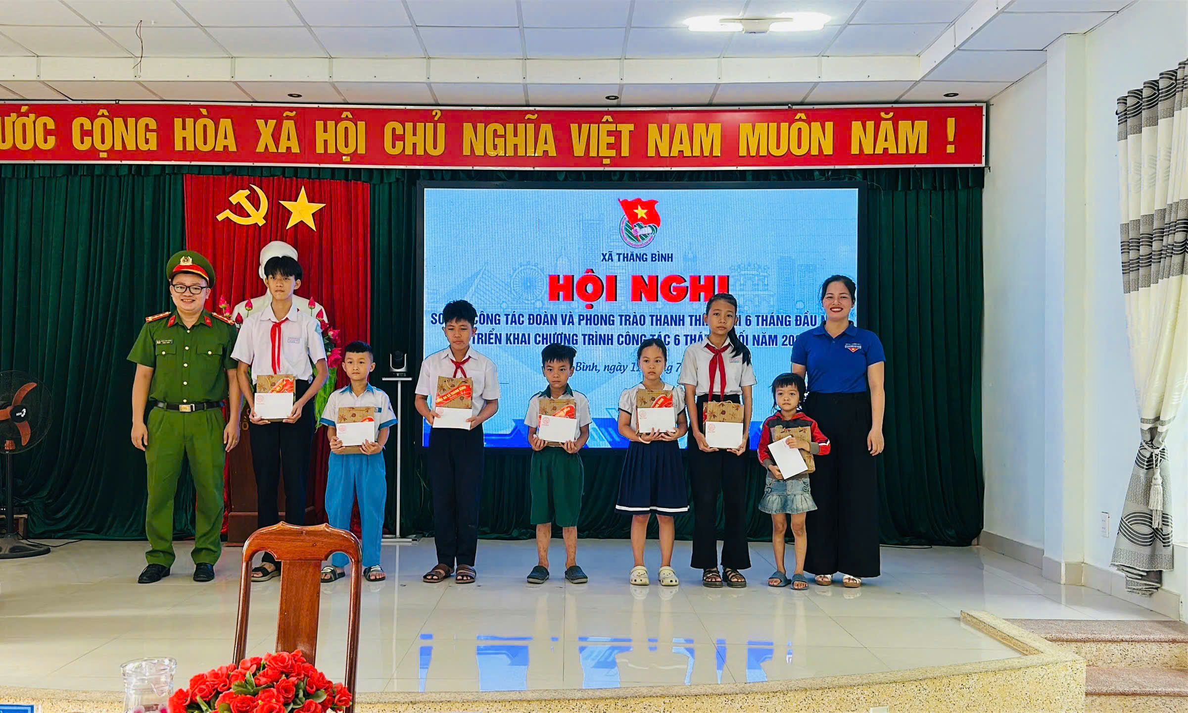 Đoàn xã Thăng Bình tổ chức Hội nghị tuyên truyền Nghị quyết Đại hội Đoàn toàn quốc lần thứ XIII và sơ kết công tác Đoàn 6 tháng đầu năm 2026