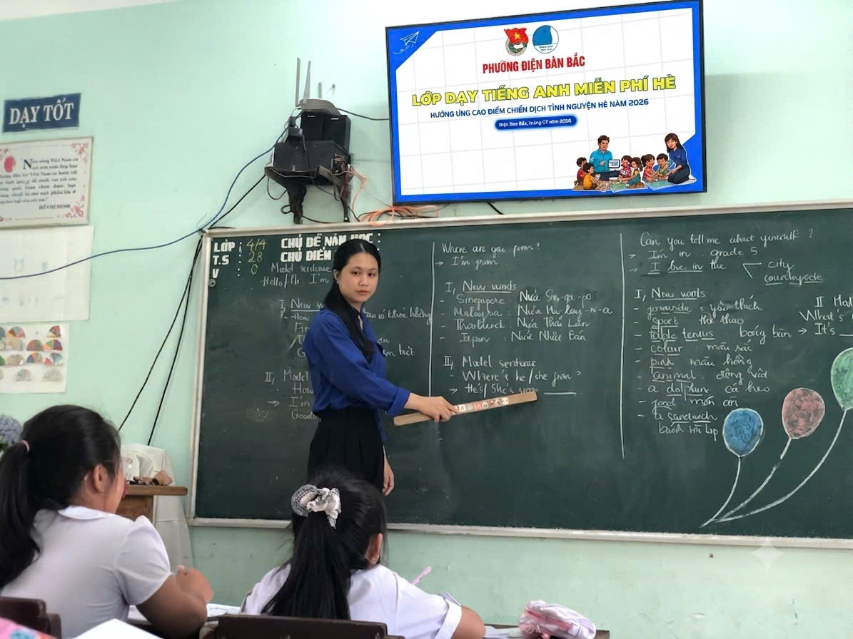 Đoàn Thanh niên phường Điện Bàn Bắc tổ chức lớp dạy tiếng Anh miễn phí cho thiếu nhi trong dịp hè năm 2026