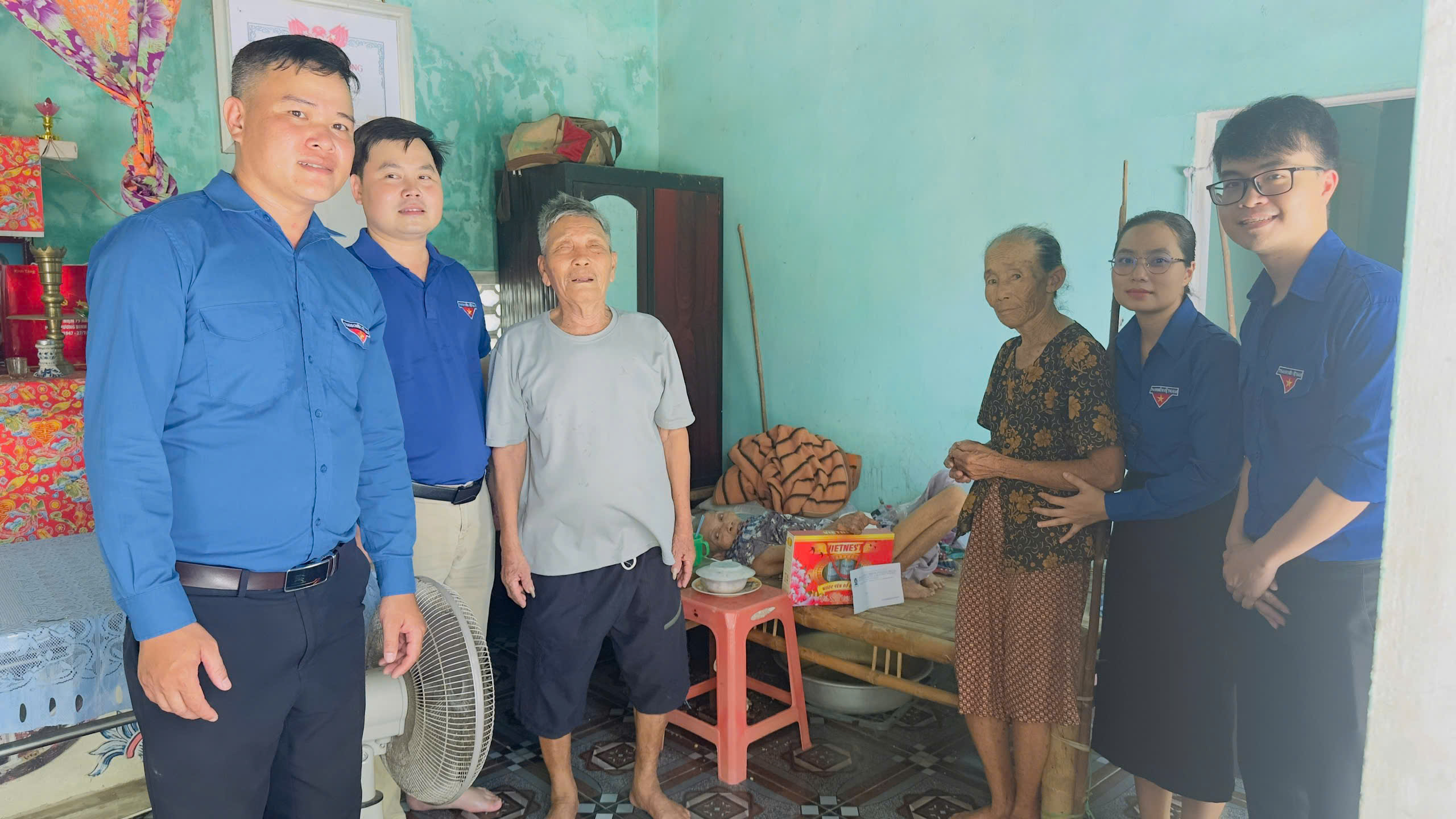 Đoàn xã Thăng Trường thực hiện mô hình “Chúng con luôn bên Mẹ” lan tỏa Tháng Bảy nghĩa tình