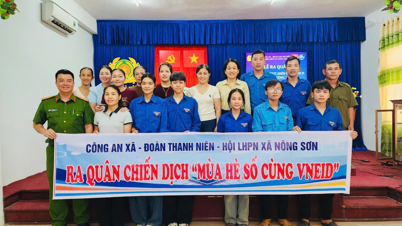 Đoàn thanh niên xã Nông Sơn phối hợp tổ chức lễ ra quân triển khai Chiến dịch “Mùa hè số cùng VNeID”