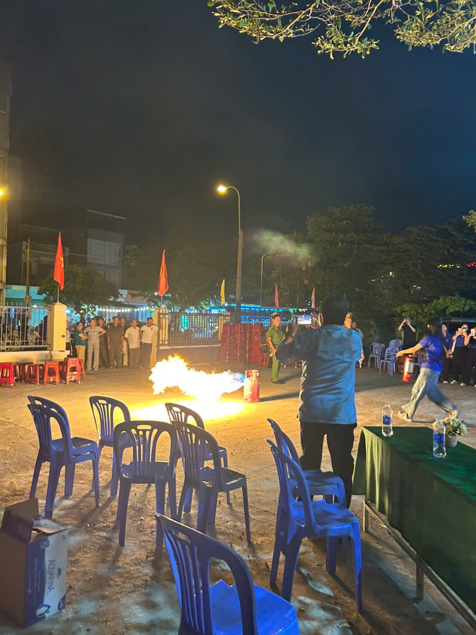 Đoàn phường Hòa Khánh phát động phong trào “Toàn dân bảo vệ an ninh Tổ quốc” và tập huấn phòng cháy, chữa cháy năm 2026