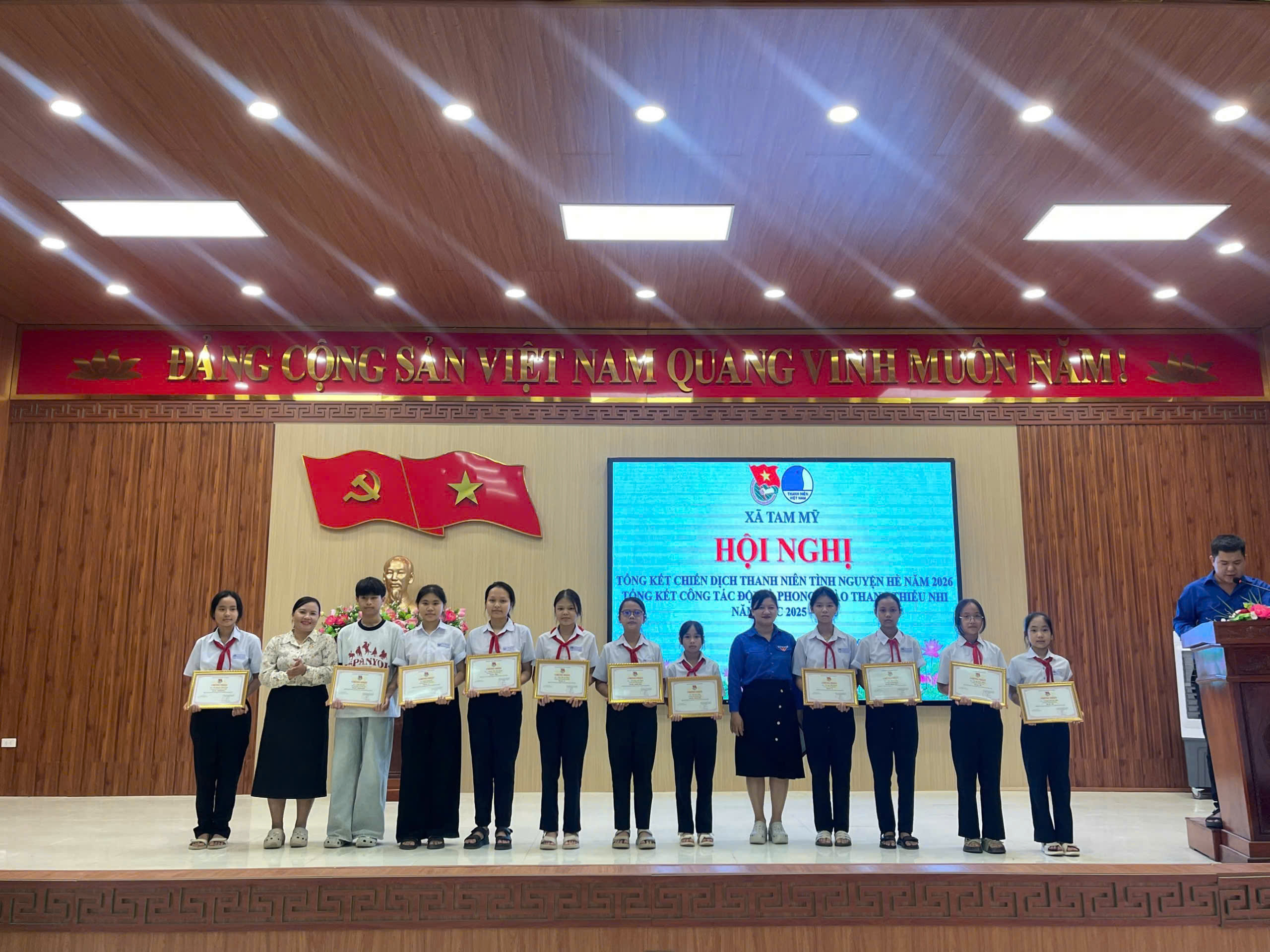 Đoàn xã Tam Mỹ tổng kết công tác Đội và Chiến dịch Thanh niên tình nguyện hè năm 2026