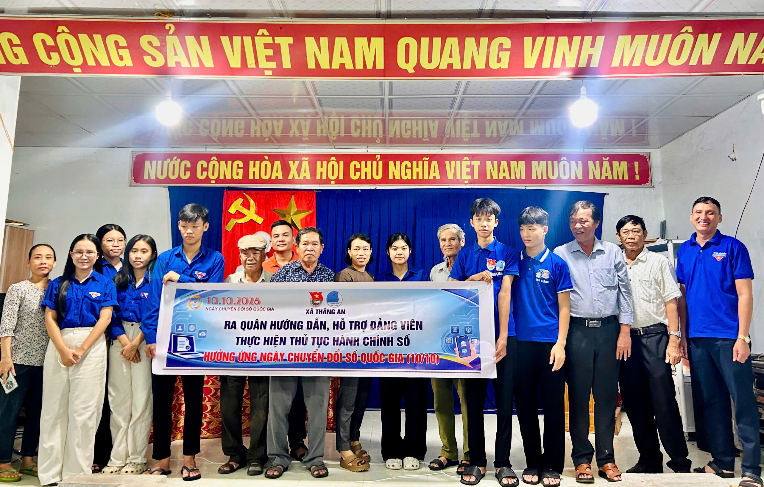 Đoàn – Hội LHTN Việt Nam xã Thăng An ra quân hỗ trợ đảng viên thực hiện thủ tục hành chính số
