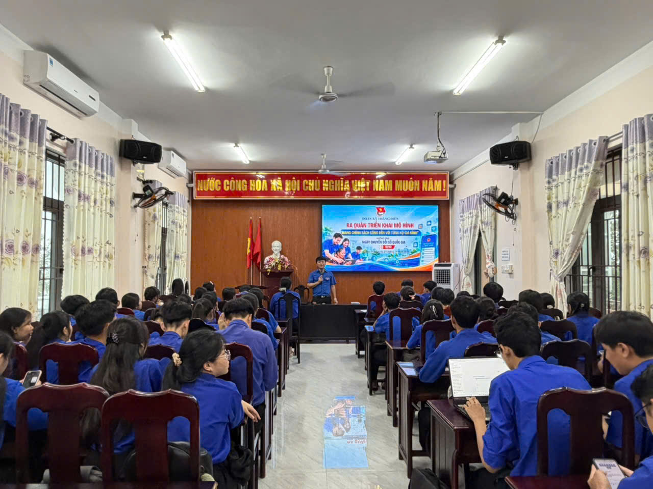 Đoàn xã Thăng Điền tổ chức các hoạt động hưởng ứng Ngày Chuyển đổi số quốc gia năm 2026