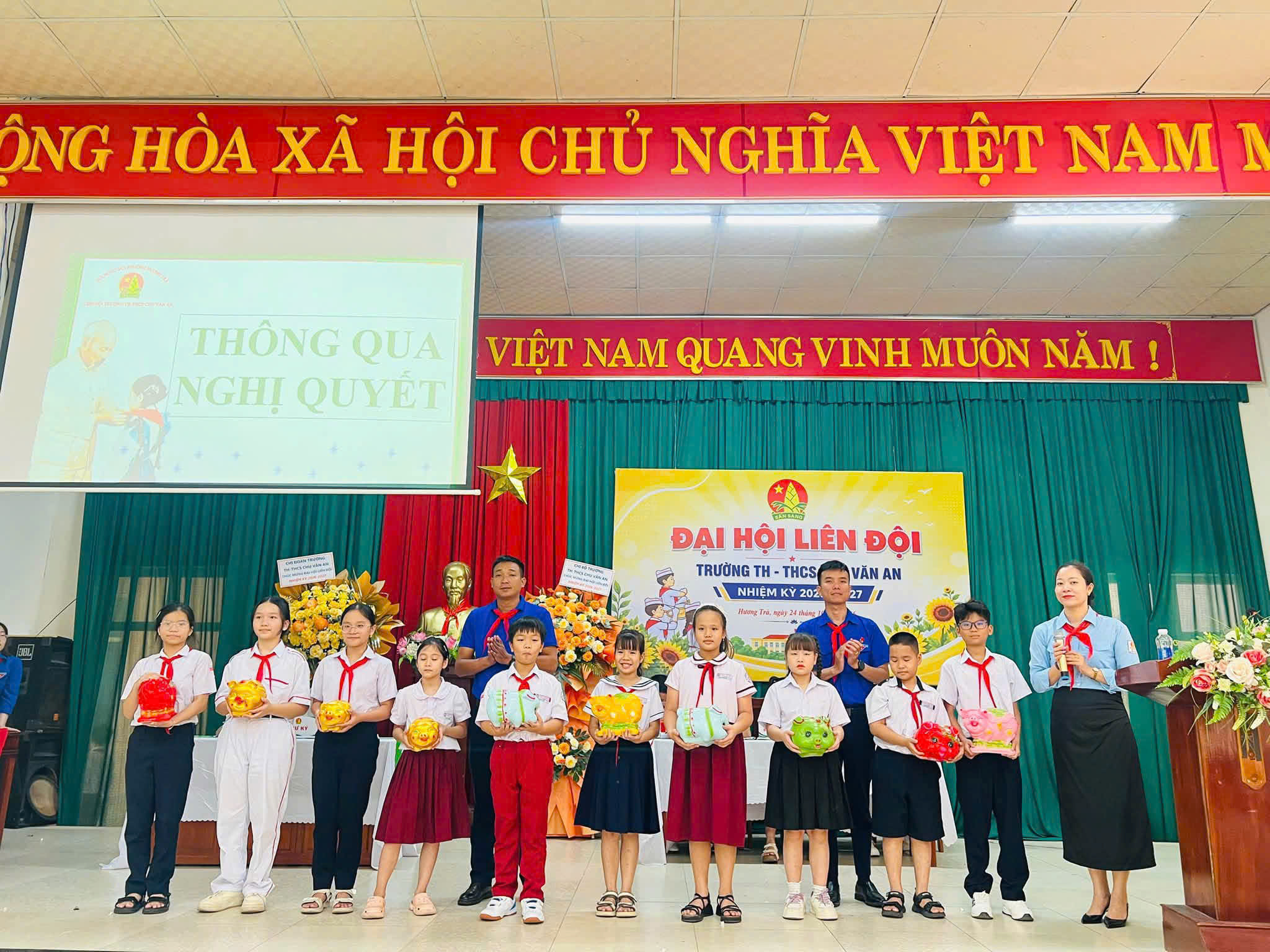 Trường TH-THCS Chu Văn An tổ chức Đại hội Liên đội nhiệm kỳ 2026–2027, phát động phong trào “Heo đất măng non”