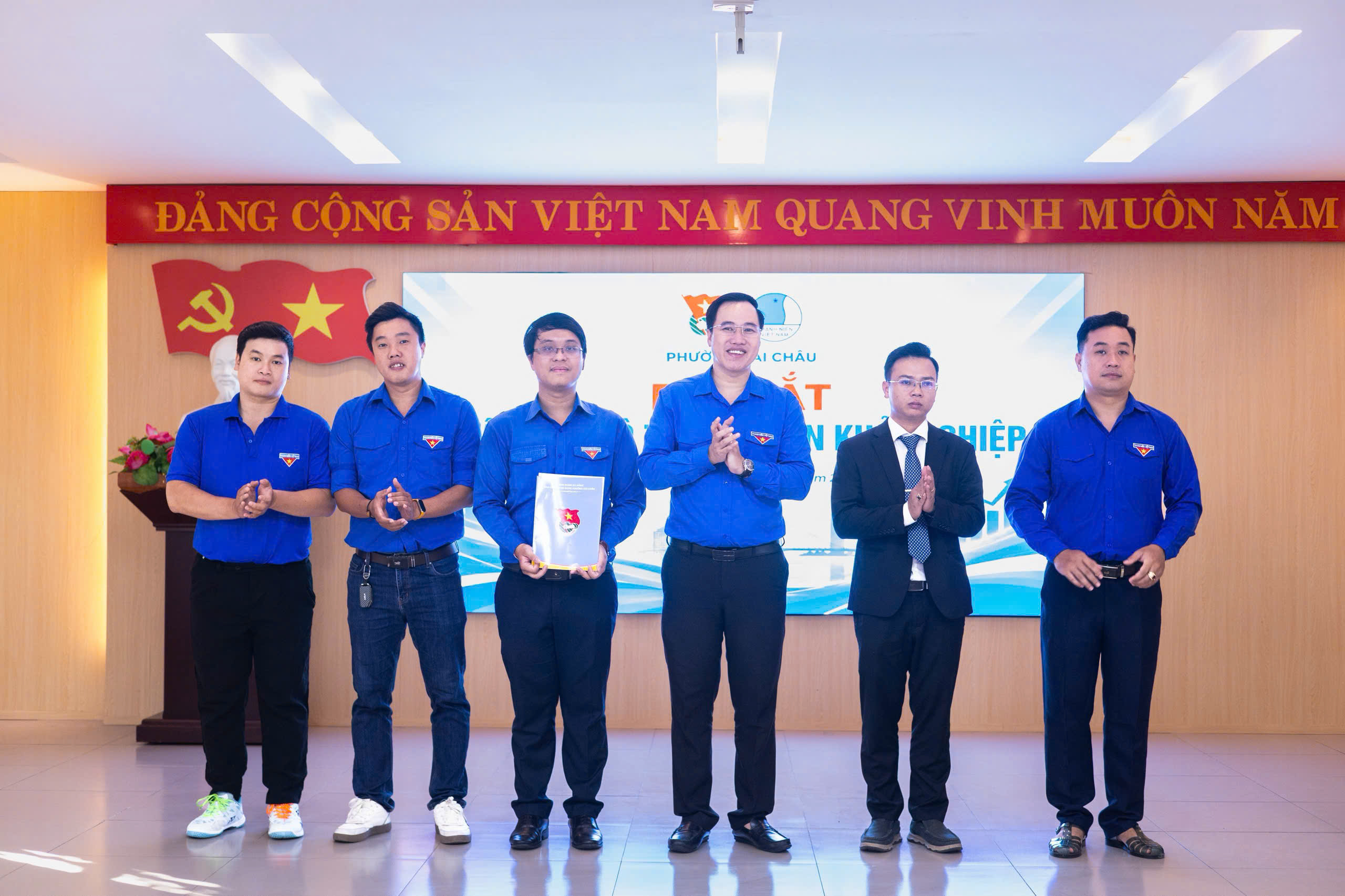 Đoàn phường Hải Châu ra mắt Câu lạc bộ Thanh niên khởi nghiệp và tổ chức diễn đàn khởi nghiệp đổi mới sáng tạo năm 2026
