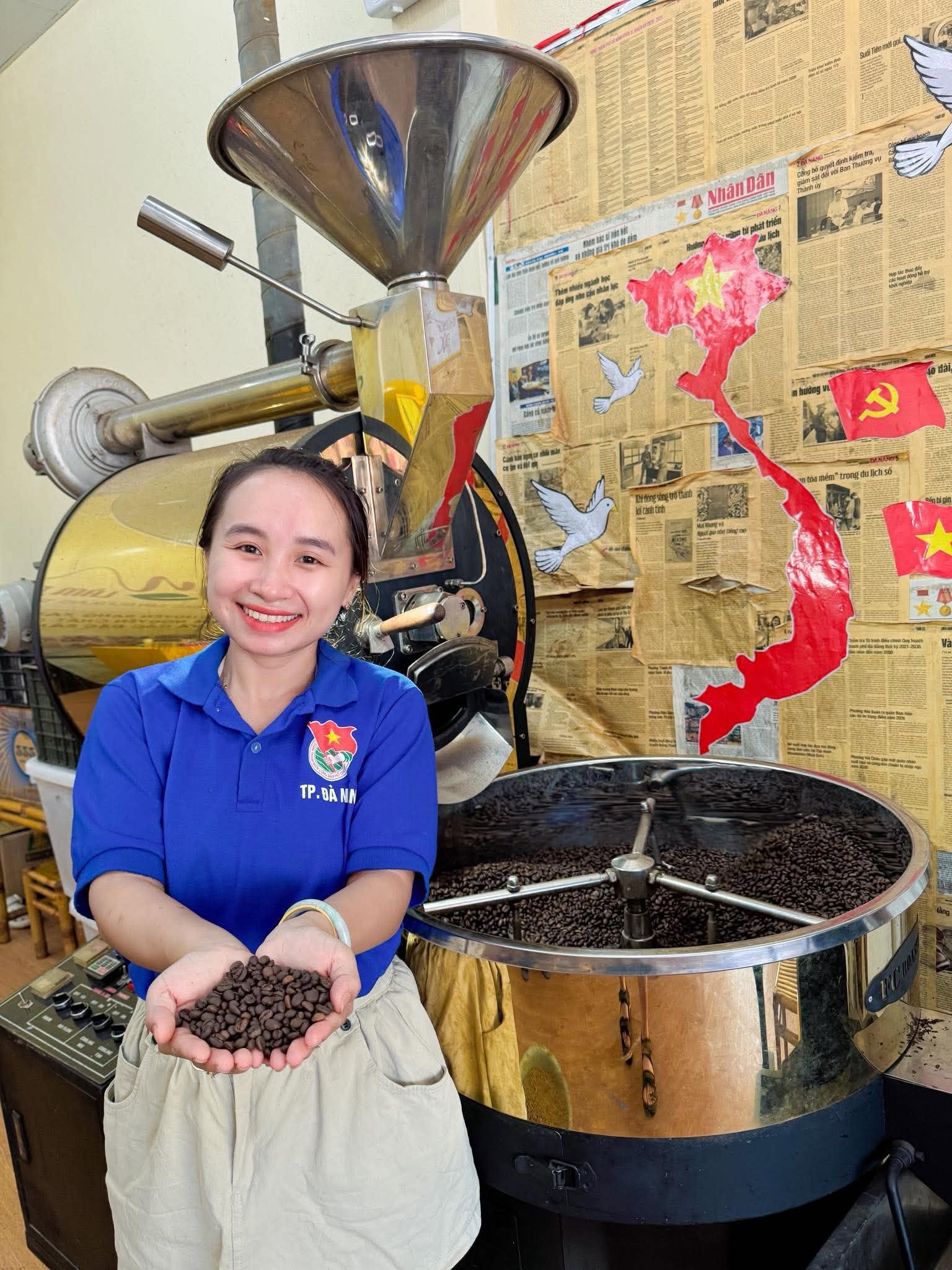 Cựu sinh viên Trường Cao đẳng Thương mại khởi nghiệp với thương hiệu Lâm Nguyên Coffee