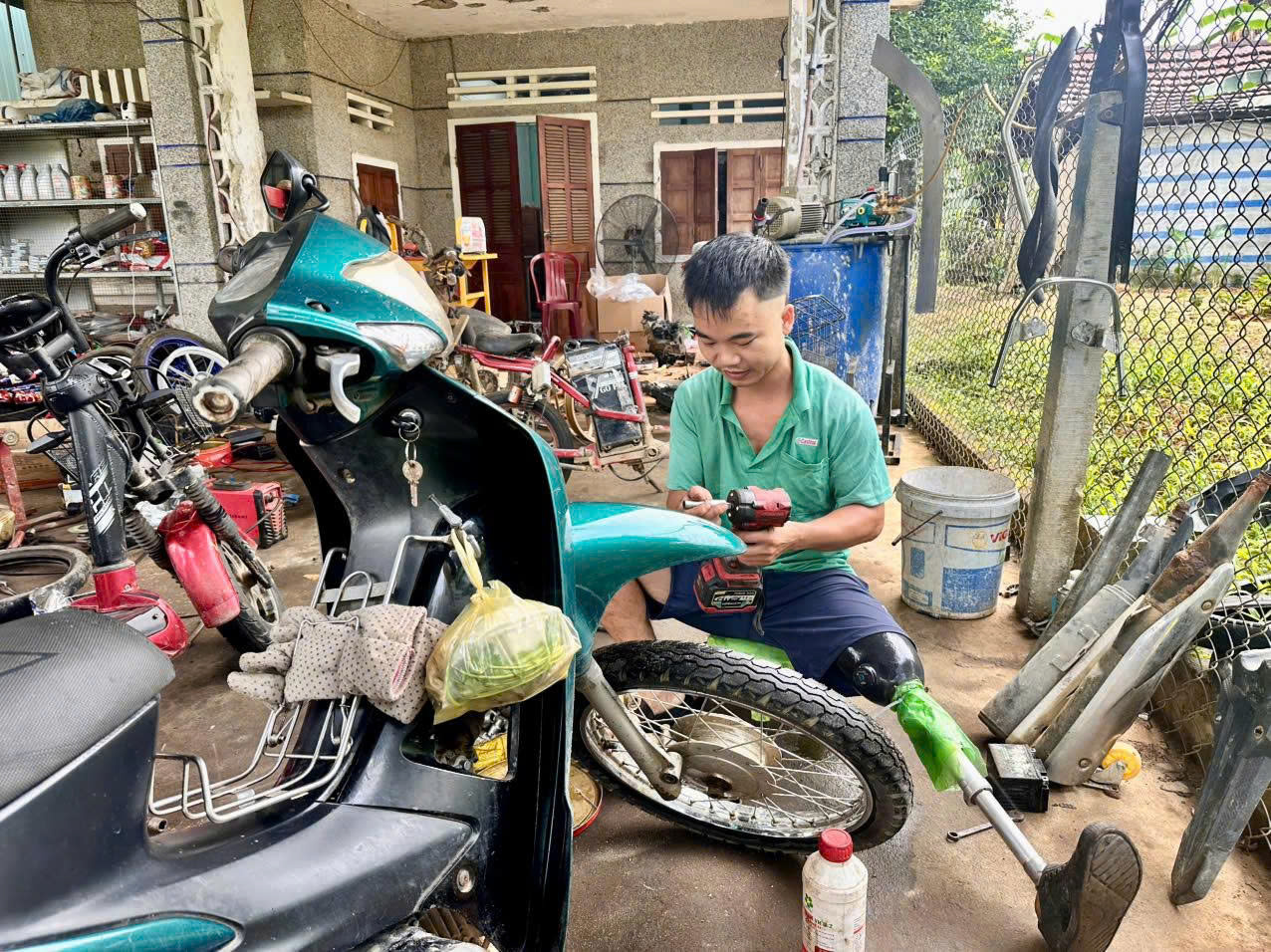 Võ Chí Tung – Tấm gương thanh niên khuyết tật nỗ lực vươn lên phát triển kinh tế